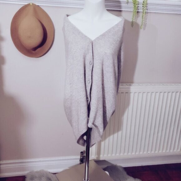 Dean & White 100٪ Premium Pure Cashmere Multi Way Two Sided Button Opening Shawl - Picture 2 of 15